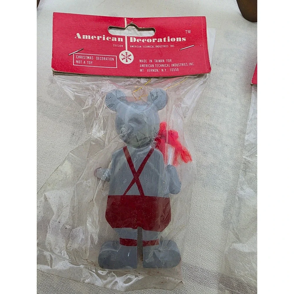 Vintage American‎ Decorations Christmas Ornaments Set of 3 New in Package